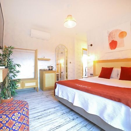 Huzurla Otel Измир Екстериор снимка