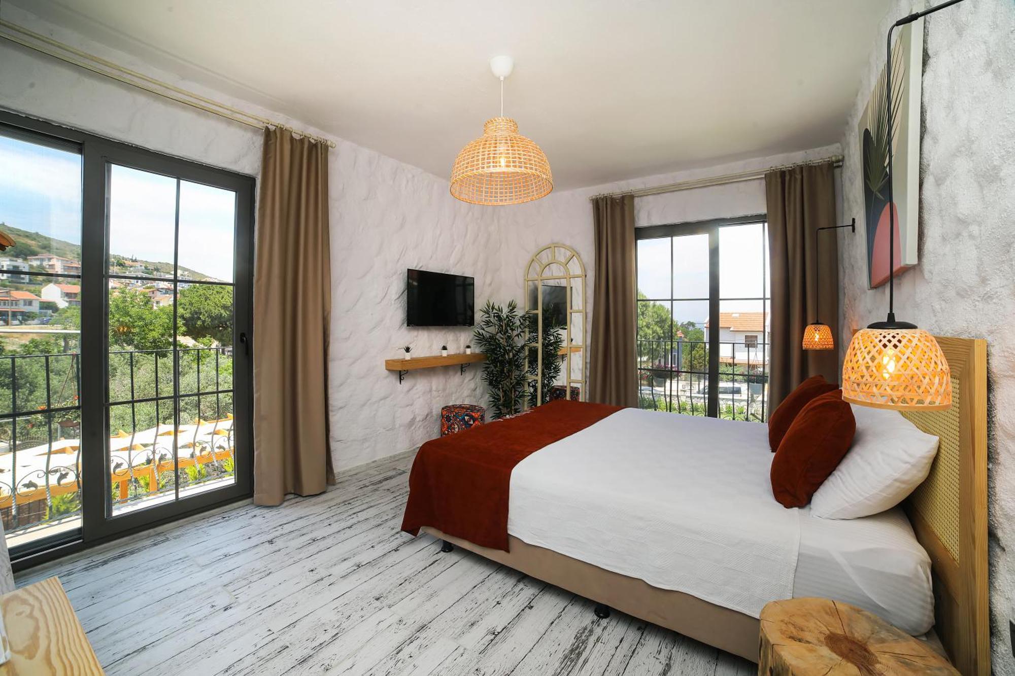 Huzurla Otel Измир Екстериор снимка