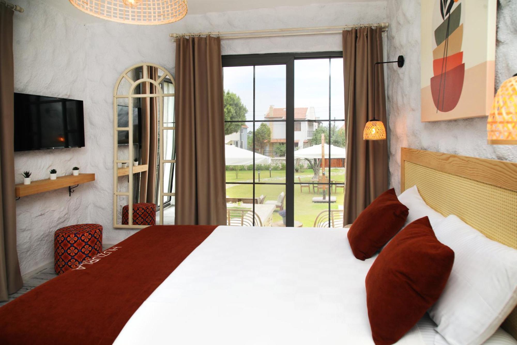 Huzurla Otel Измир Екстериор снимка