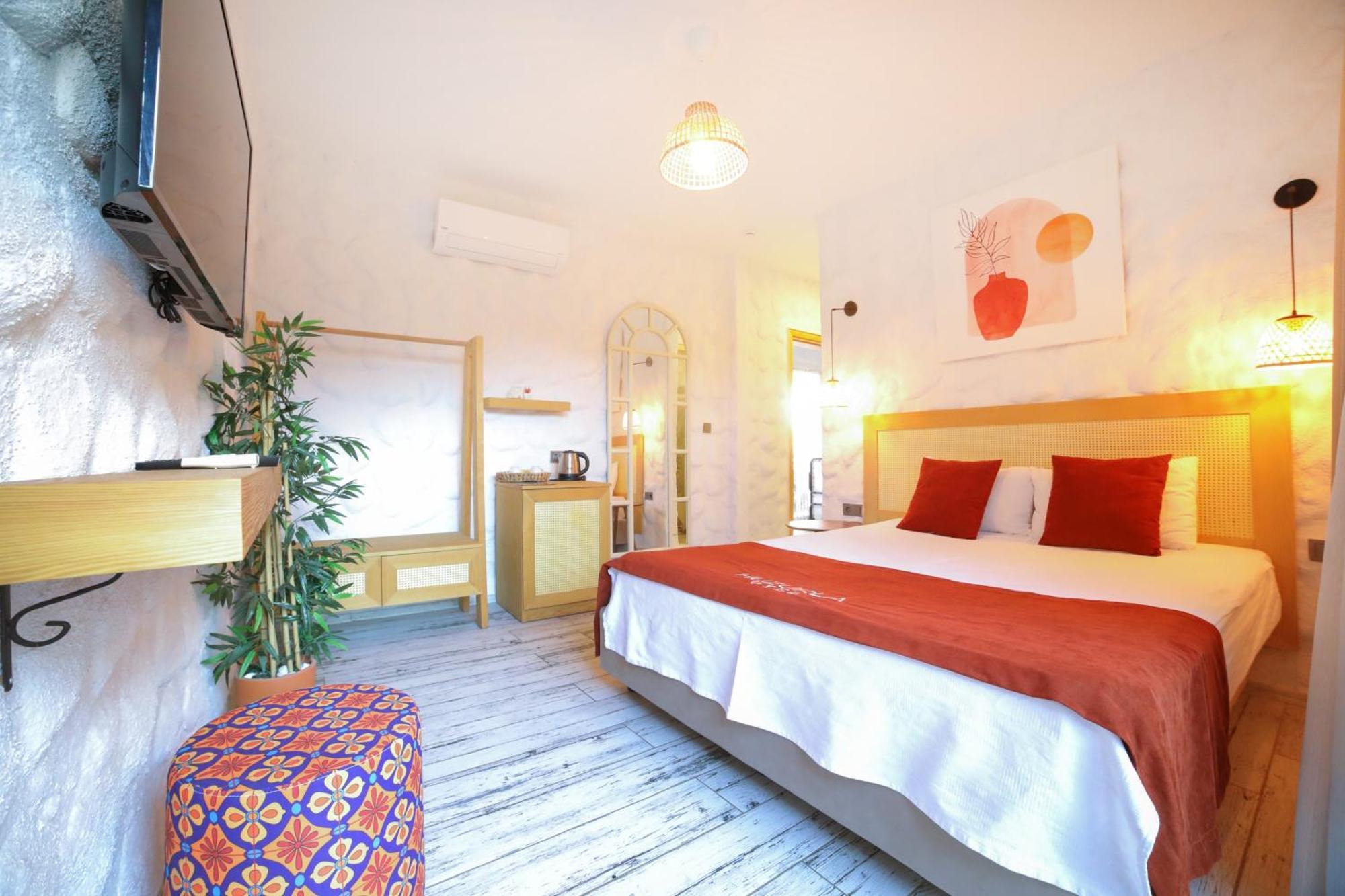 Huzurla Otel Измир Екстериор снимка